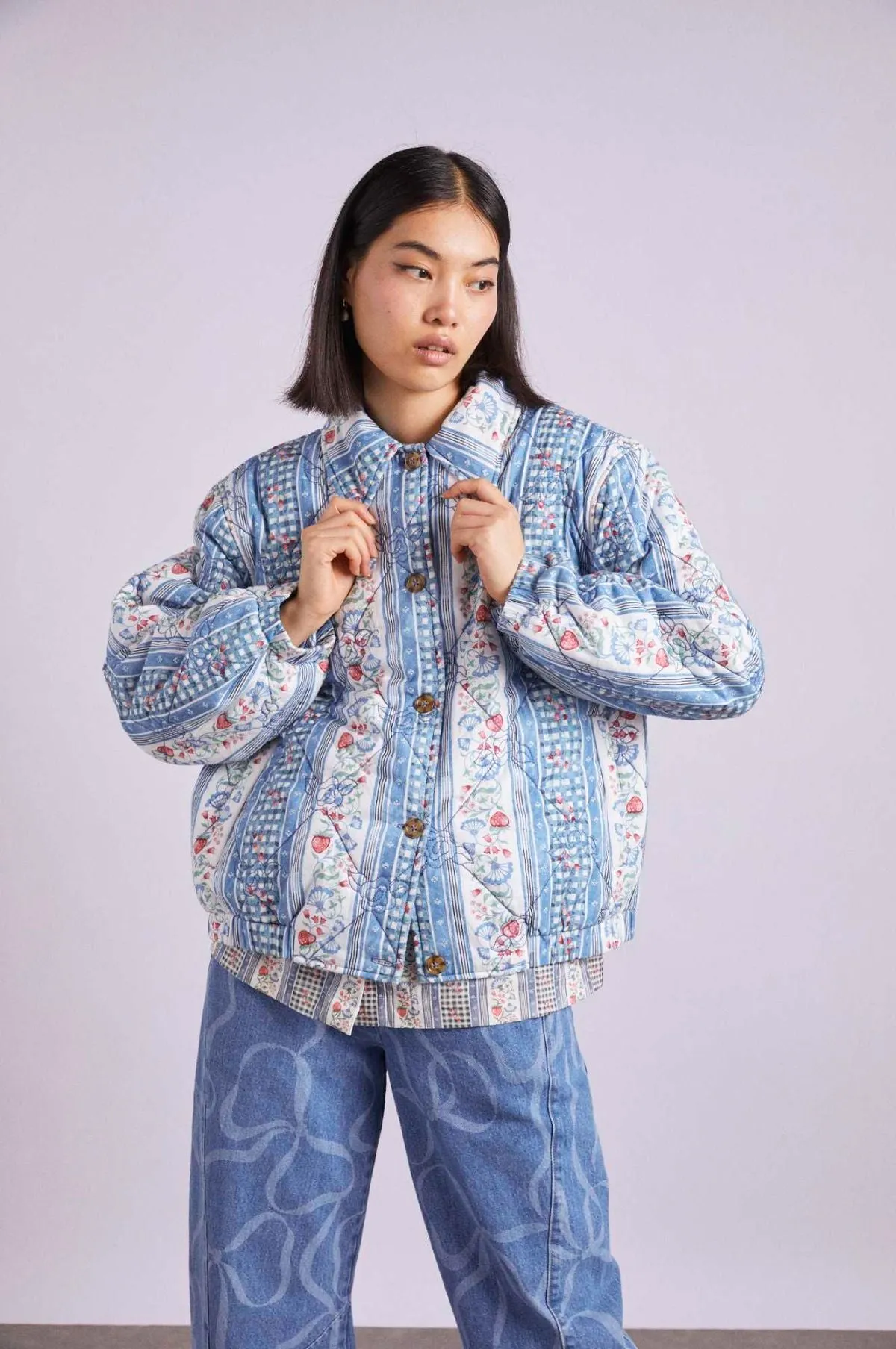 Claudia Jacket Wallpaper Floral