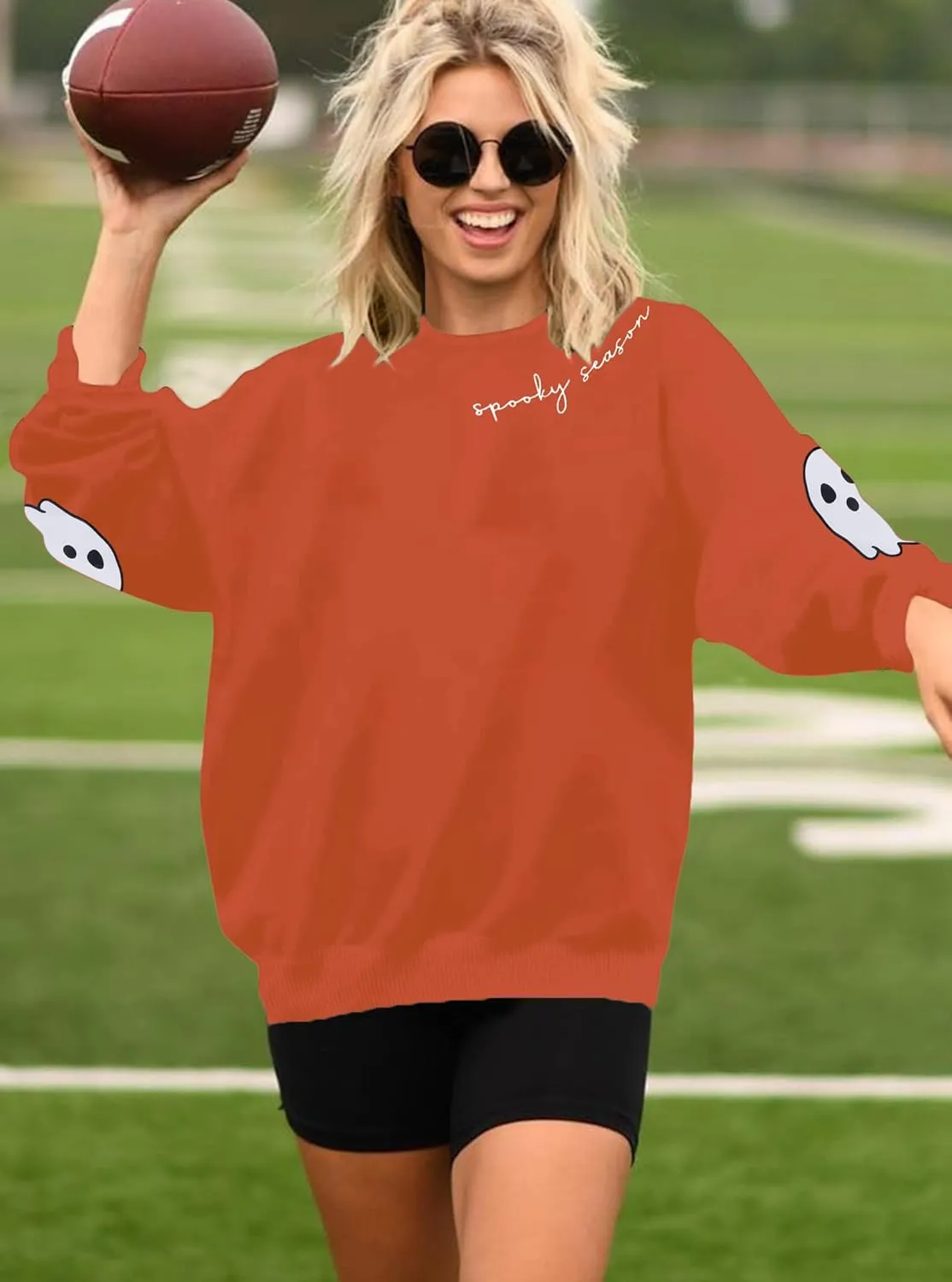 Halloween Sweatshirts for Women Spooky Season Long Sleeve Shirts Cute Ghost Graphic Halloween Sweater Pullover Top