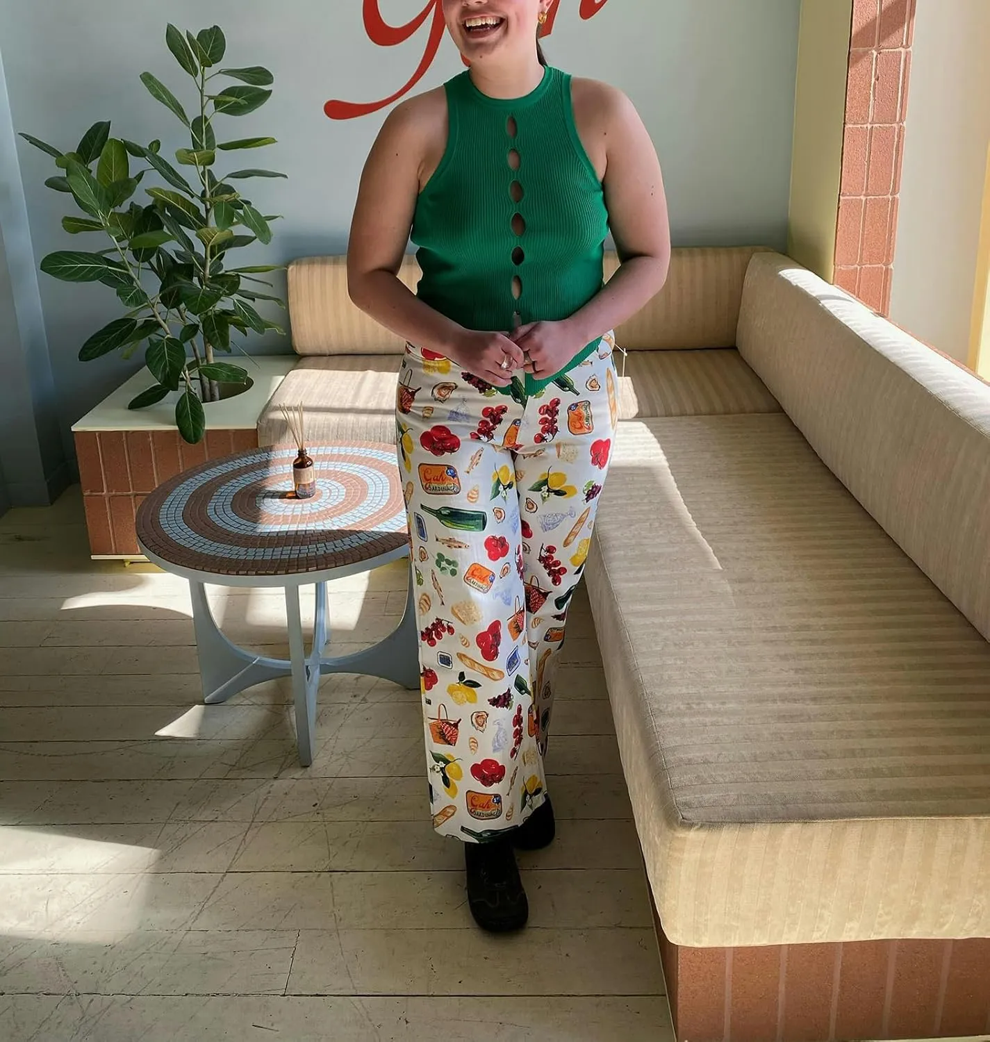 Muineobuka Women Y2k Fruit Print Jeans Graphic Print High Neck Straight Leg Denim Pants Aesthetic Jeans Summer Streetwear