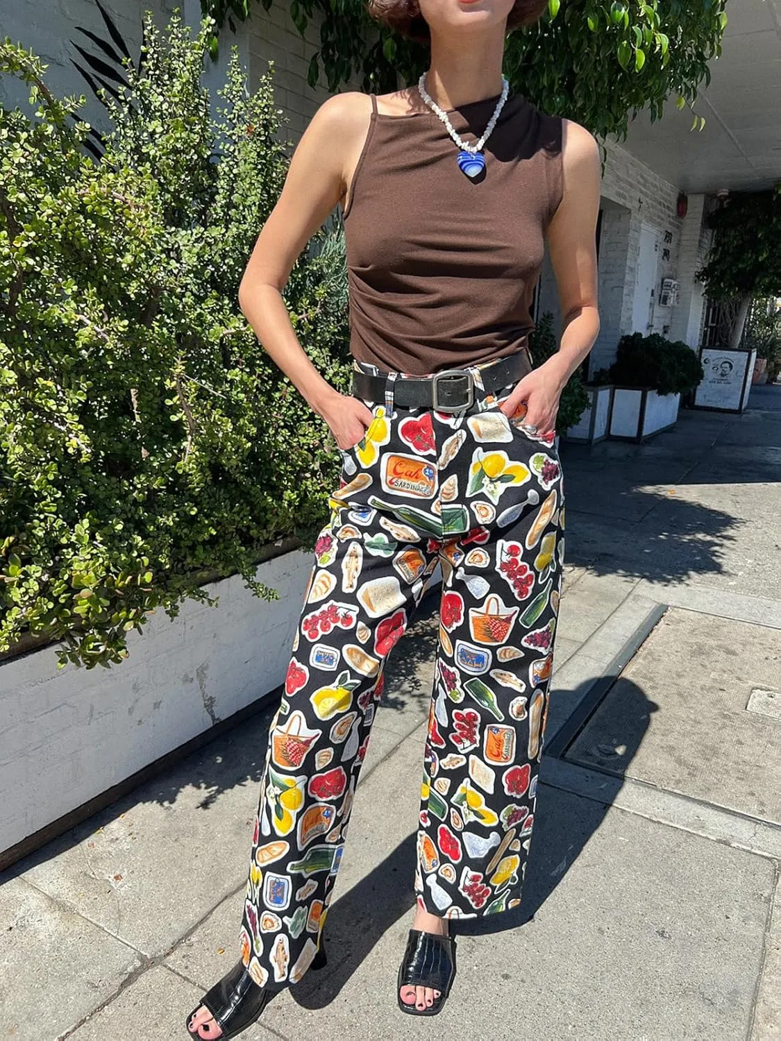 Muineobuka Women Y2k Fruit Print Jeans Graphic Print High Neck Straight Leg Denim Pants Aesthetic Jeans Summer Streetwear