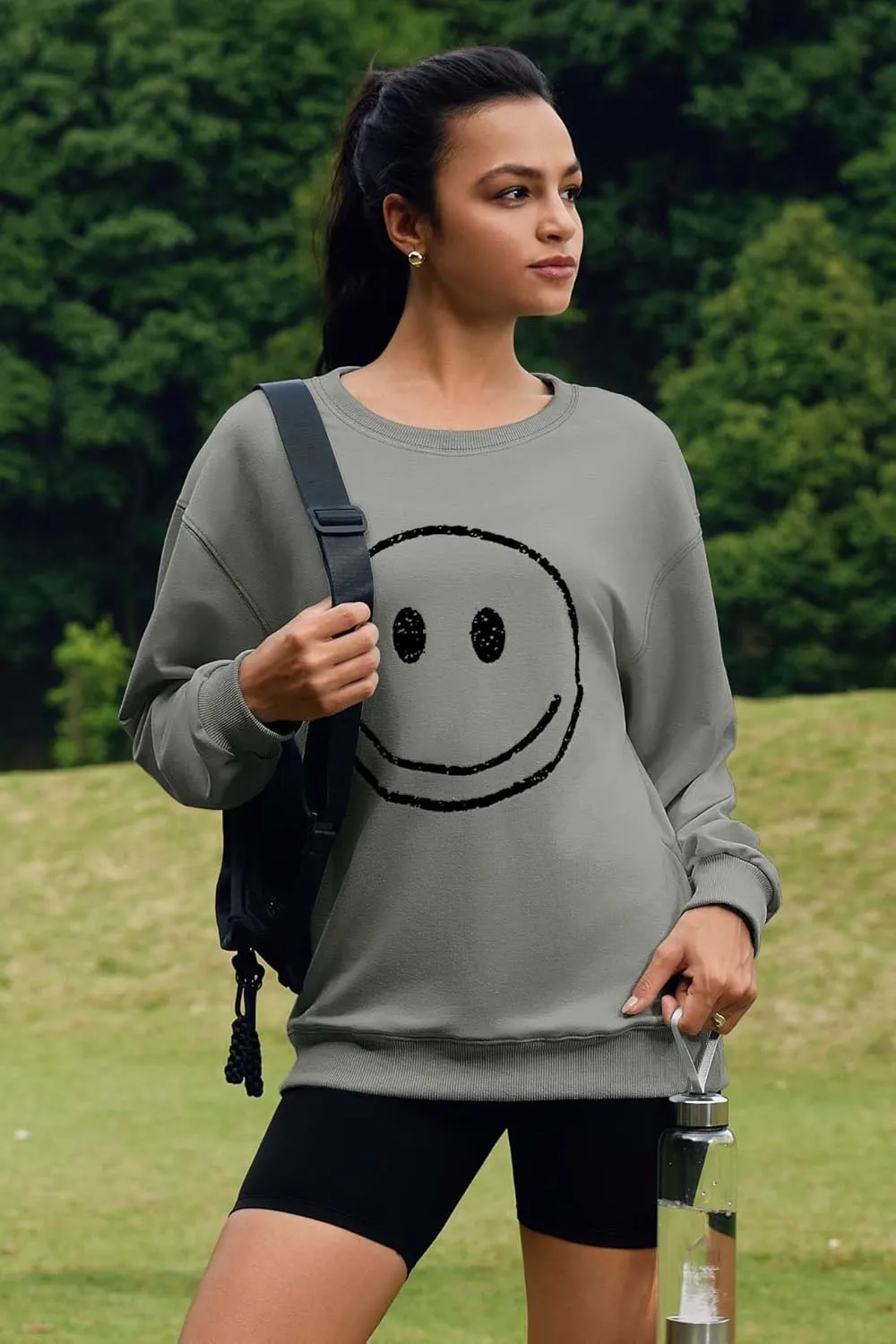 ReachMe Womens Smile Face Sweatshirt Cute Trendy Graphic Sweatshirts Casual Loose Long Sleeve Crewneck Pullover Tops