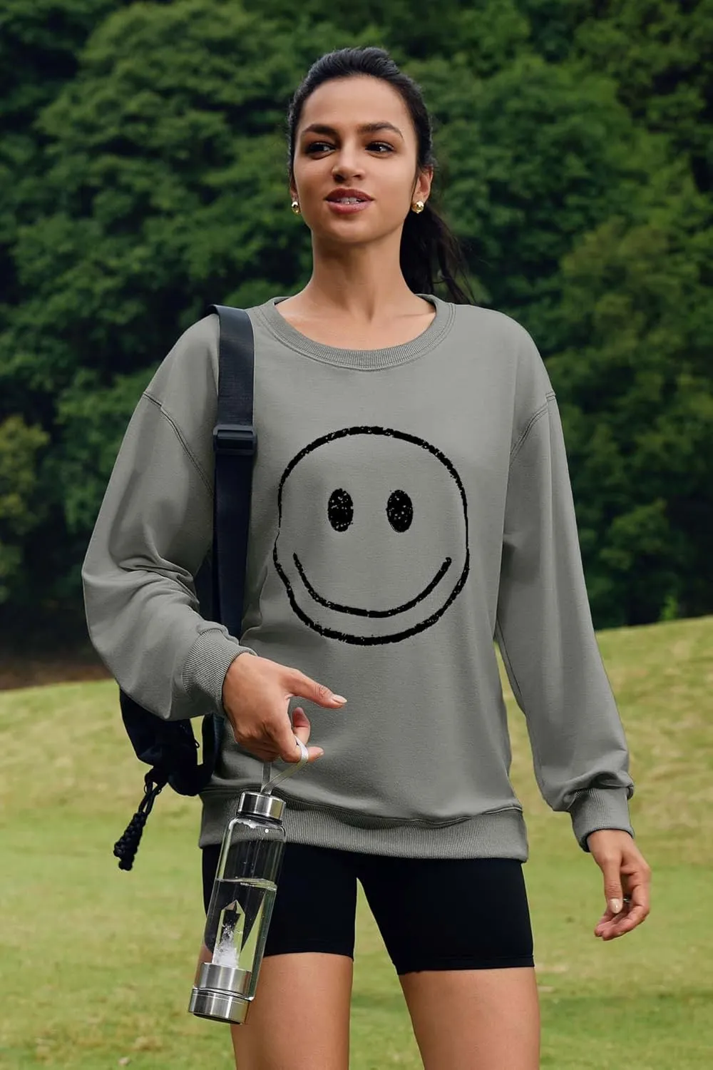 ReachMe Womens Smile Face Sweatshirt Cute Trendy Graphic Sweatshirts Casual Loose Long Sleeve Crewneck Pullover Tops