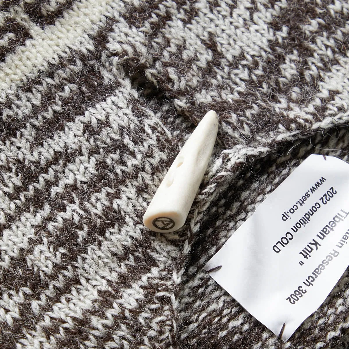 TIBETAN KNIT