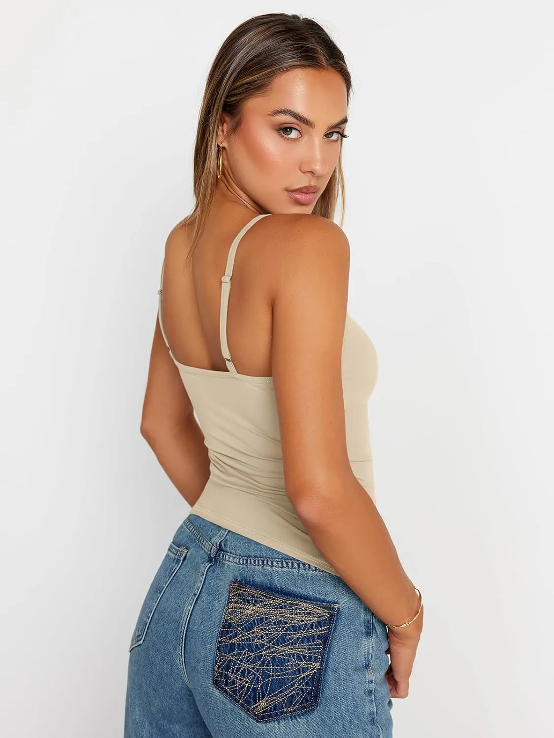 Trendy Queen Womens Adjustable Camisole Sleeveless Square Neck Spaghetti Strap Tank Tops Basic Shirt