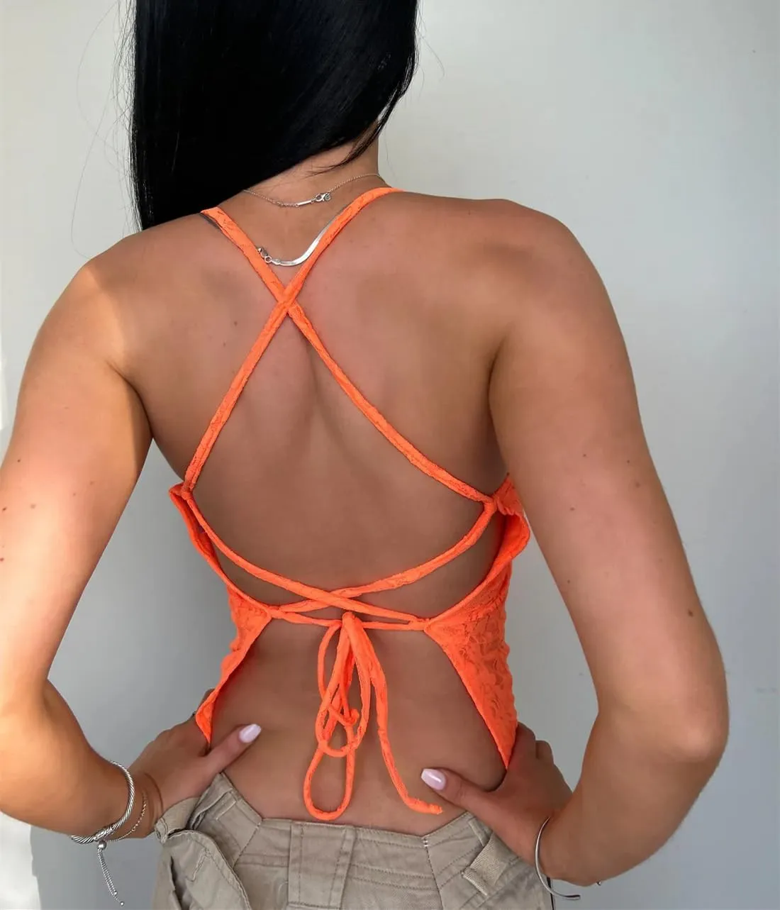 Women Sexy Lace Tank Top Halter Tie Back Camisole Sleeveless Crop Shirts Going Out Summer Streetwear
