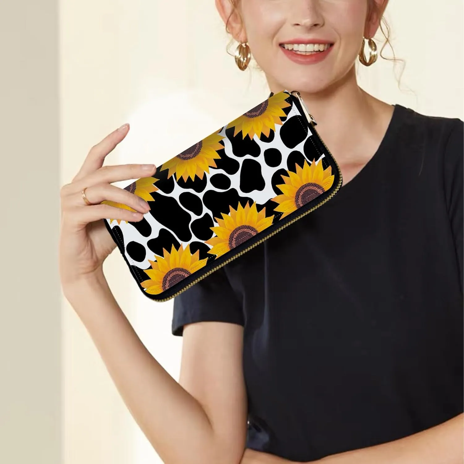 Women's Wallets,Credit Card Holder Money Leather Long Wallet with Wristlet,Large Capacity with Zip-Around Phone Purse for Women Ladies Girls,Cow Print Sunflowers